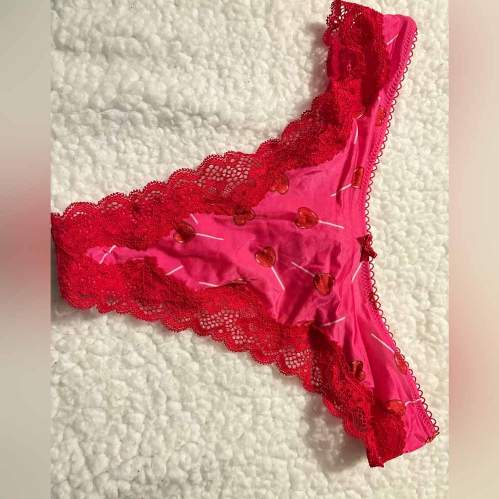 Tease by Victoria secret